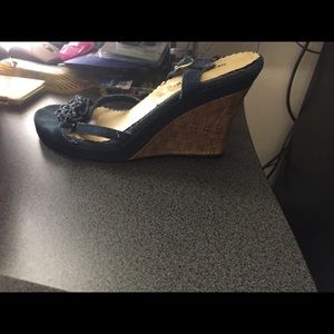 Ladies wedge heel sandal